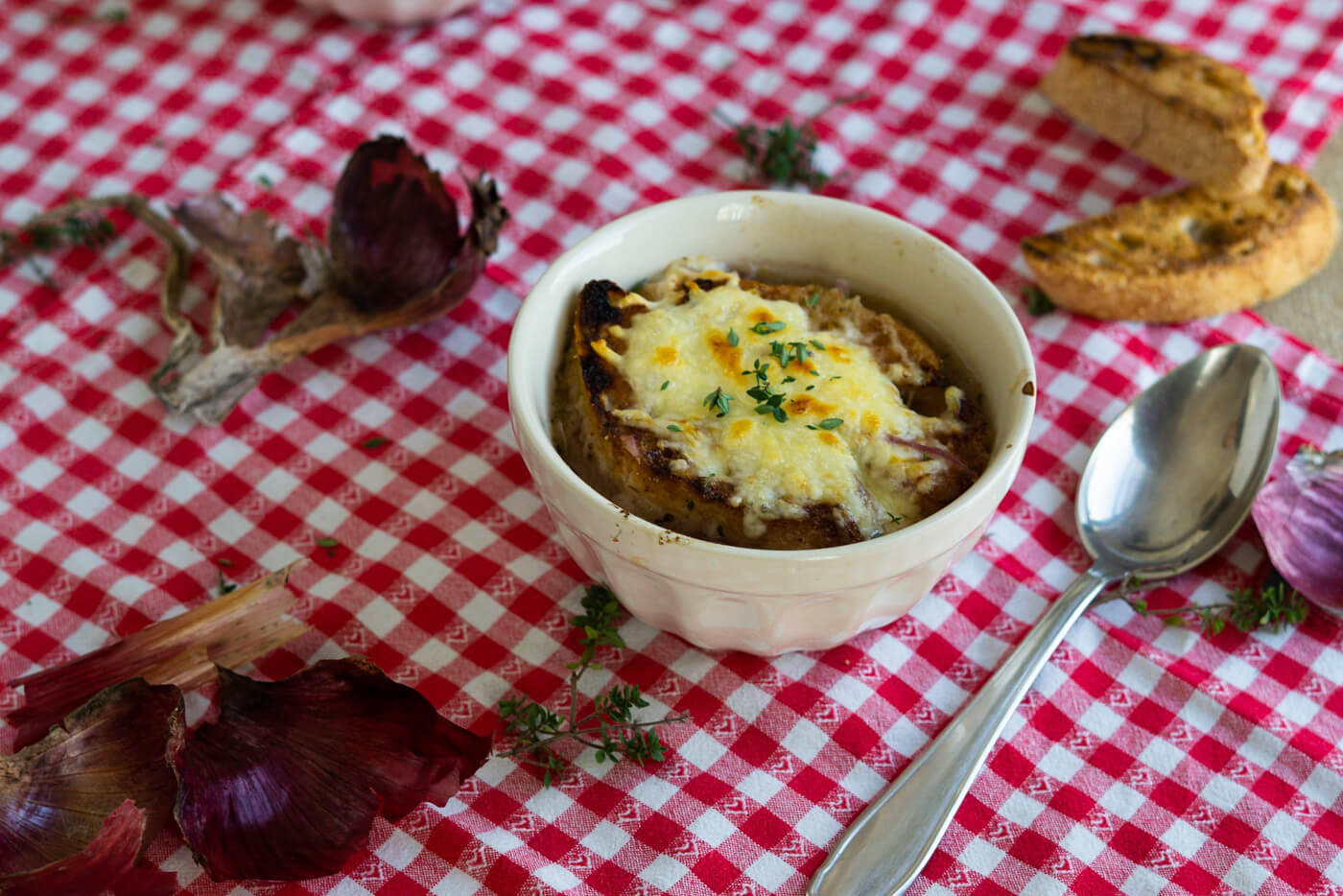 Read more about the article Zwiebelsuppe nach französischem Rezept