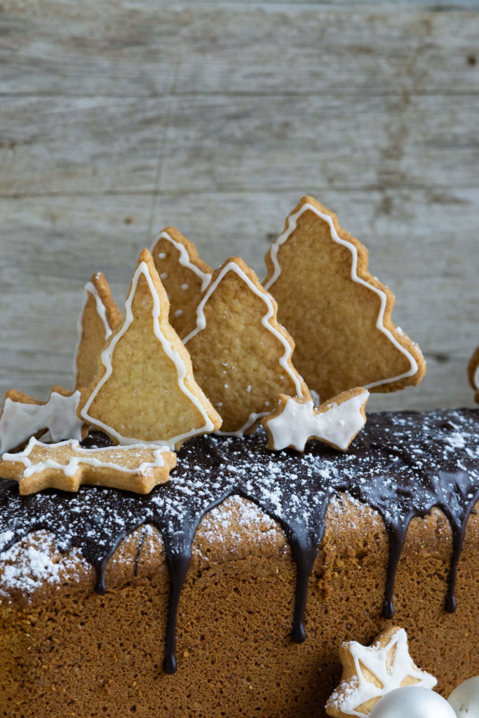 Spekulatius Kuchen mit Nüssen