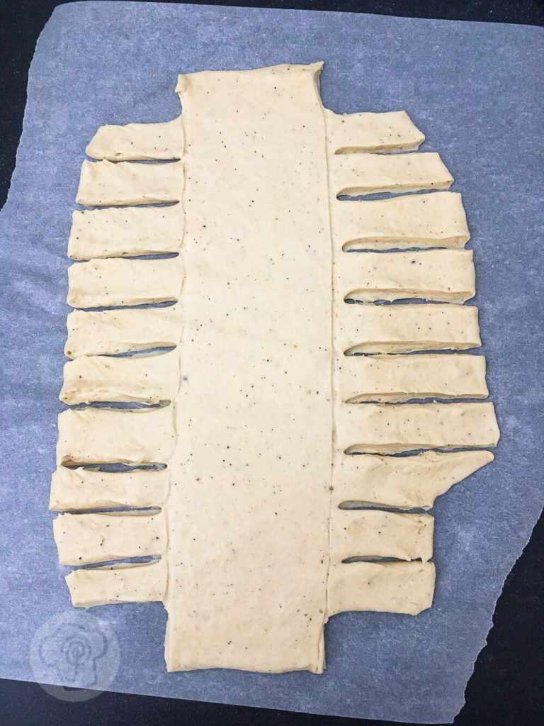 Kanelstang wie in Dänemark 6 Kennt ihr die leckeren Zimstangen/Kanelstang aus Dänemark? Jetzt könnt ihr sie ganz einfach selber backen. Probiert es doch mal aus. Küchentraum & Purzelbaum | #zimtstange |#kanelstang | #backen