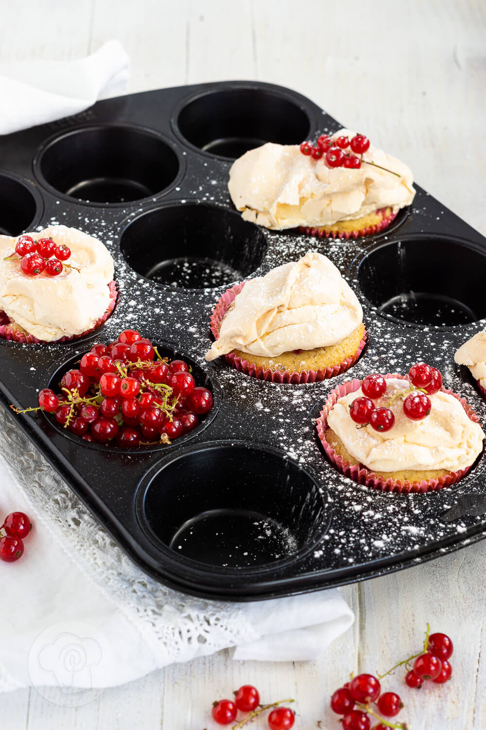 Johannisbeermuffins mit Baiser - Küchentraum &amp; Purzelbaum