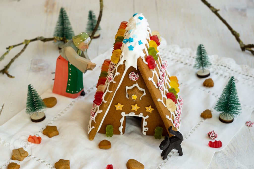 Geschenke aus der Küche: Lebkuchenhaus Bausatz