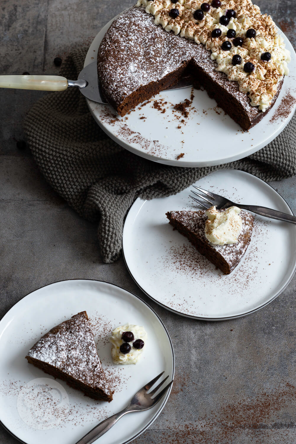 Schwedischer Schokokuchen - Kladdkaka - Küchentraum &amp; Purzelbaum