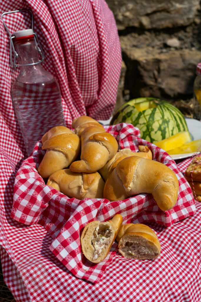 Schinkenhörnchen mit Frischkäse - Küchentraum & Purzelbaum