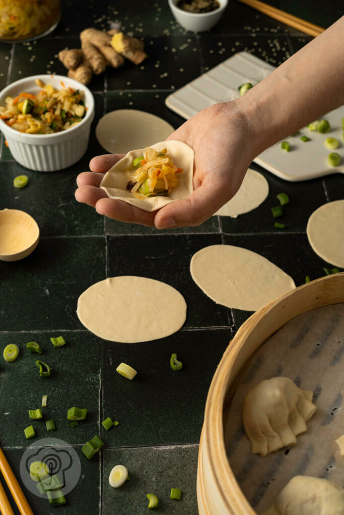 Zubereitung Vegane Mandu mit Kimchi-Füllung - koreanische Maultaschen