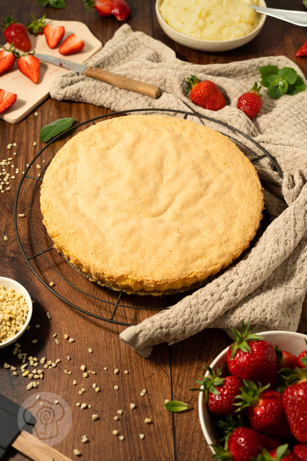 Einfacher Erdbeerkuchen mit Pudding - Küchentraum &amp; Purzelbaum