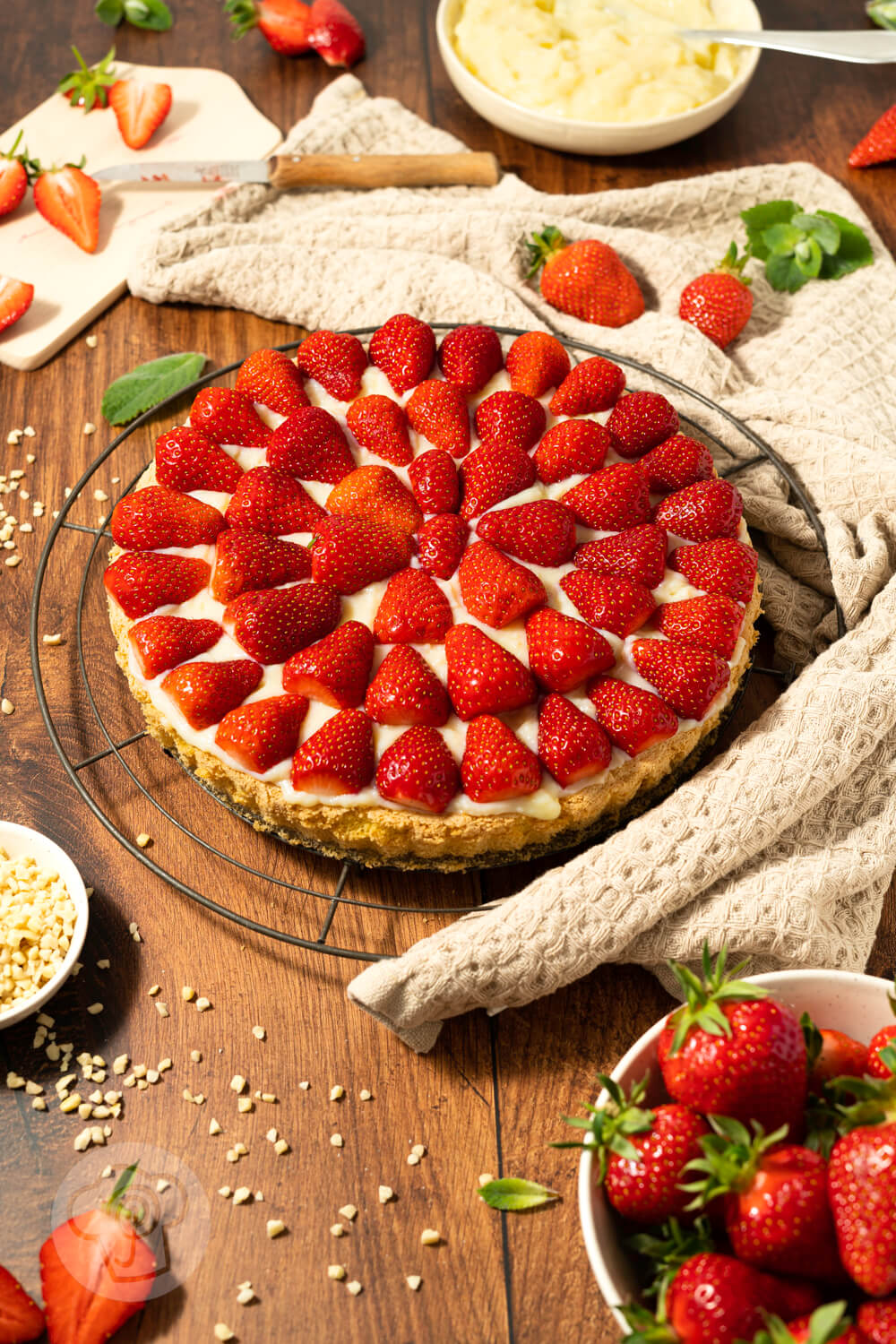 Einfacher Erdbeerkuchen mit Pudding - Küchentraum &amp; Purzelbaum