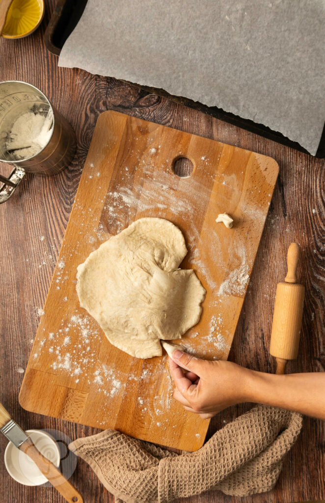 Rustikales Falzbrot mit getrockneten Tomaten - Schritt für Schritt Anleitung