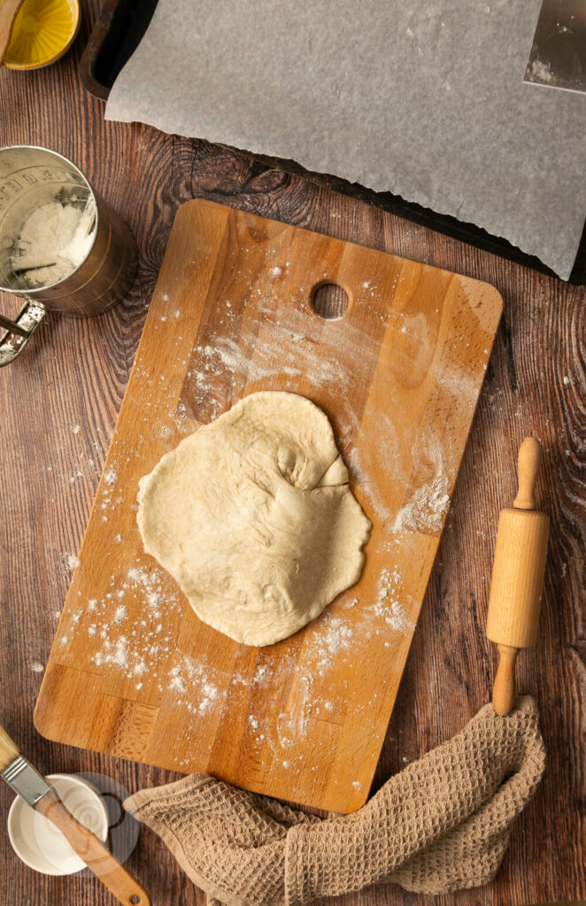 Rustikales Falzbrot mit getrockneten Tomaten - Schritt für Schritt Anleitung