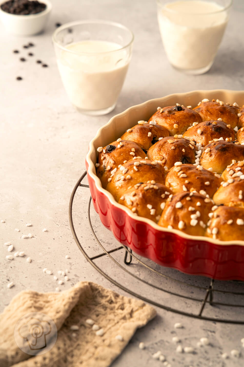 So gelingen dir perfekte Milchbrötchen mit Schokolade - Küchentraum ...