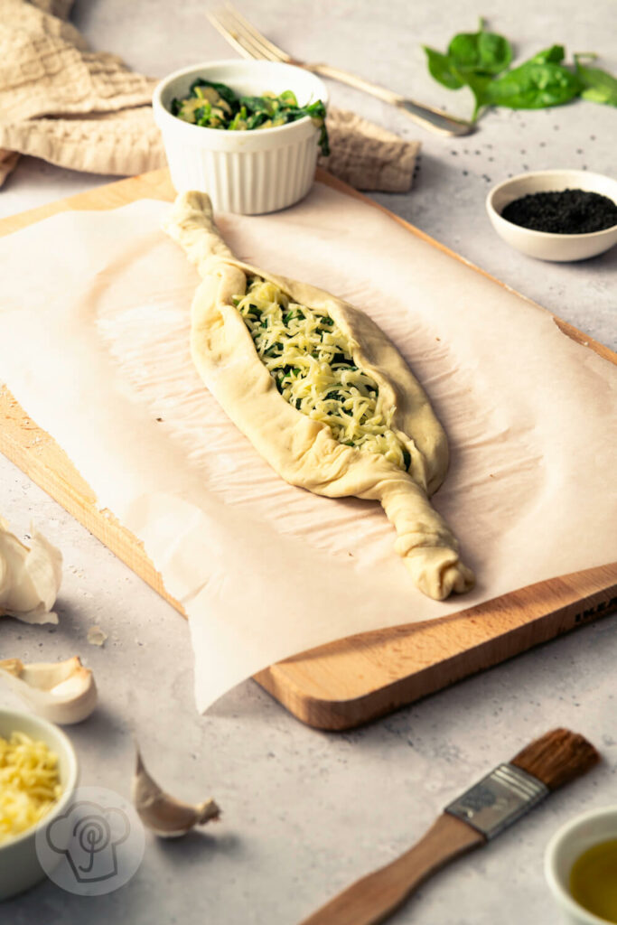 Vegane Pide mit Spinat - Zubereitung Schritt für Schritt