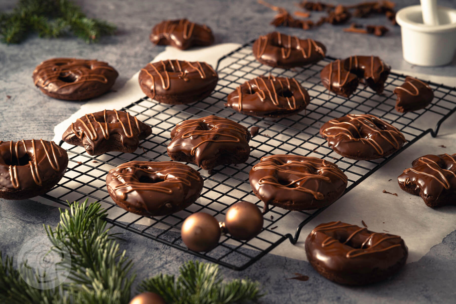 You are currently viewing Weiche Lebkuchen-Herzen, Sterne und Brezeln