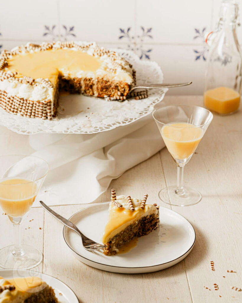 Klassische Eierlikörtorte