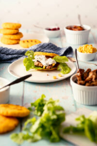 Arepas - südamerikanische Maisfladen 16 Arepas - Maisfladen aus Venezuela - gefüllt