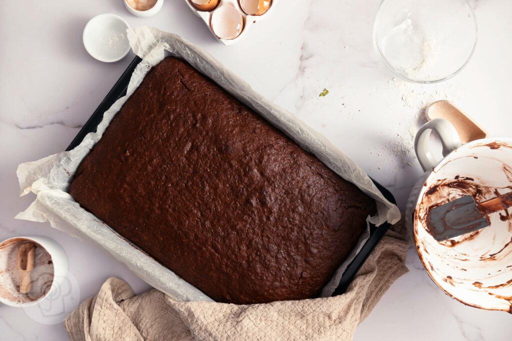 Saftiger Zucchini Schokokuchen vom Blech 13 Schrittweise Zubereitung saftiger Zucchini Schokokuchen vom Blech