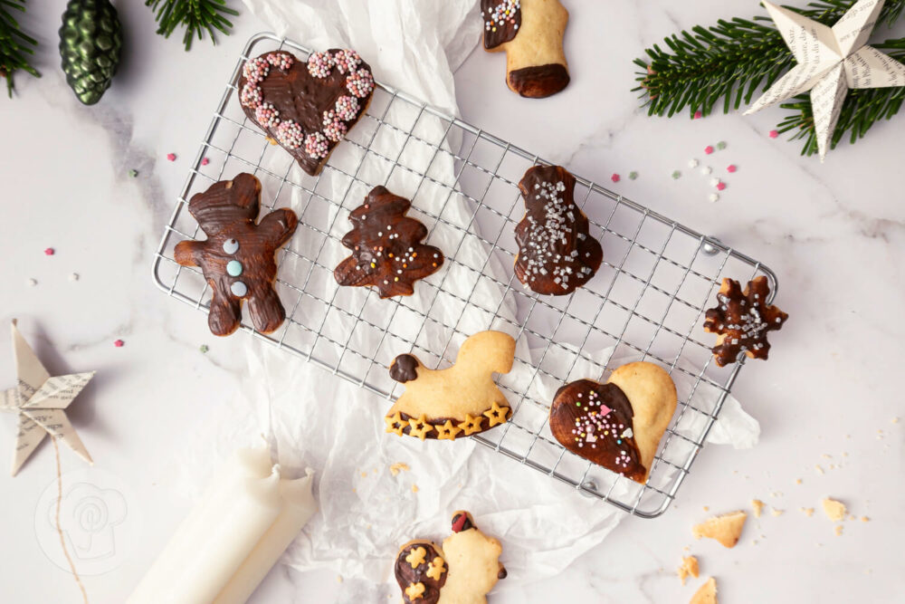 Einfache Butterplätzchen aus 4 Zutaten – Schnelles Rezept für Anfänger ... Einfache Butterplätzchen aus 4 Zutaten – Schnelles Rezept für Anfänger ...