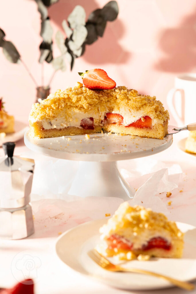 Maulwurfkuchen hell mit Erdbeeren 2 Maulwurfkuchen hell mit Erdbeeren