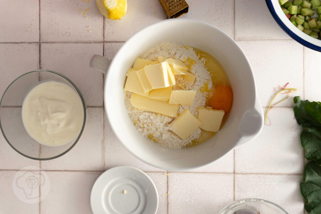 Einfache Rhabarber Scones mit Joghurt 6 Rhabarber Scones - Zubereitung