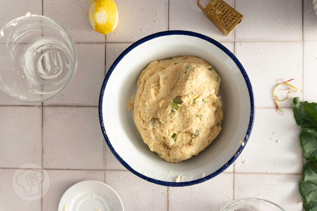 Einfache Rhabarber Scones mit Joghurt 8 Rhabarber Scones - Zubereitung