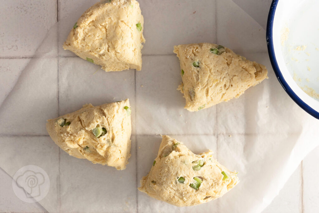 Einfache Rhabarber Scones mit Joghurt 9 Rhabarber Scones - Zubereitung
