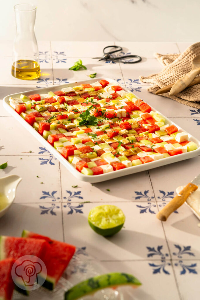 Viraler Mosaiksalat mit Wassermelone 13 Mosaiksalat mit Wassermelone, Gurke und Feta - Sommersalat