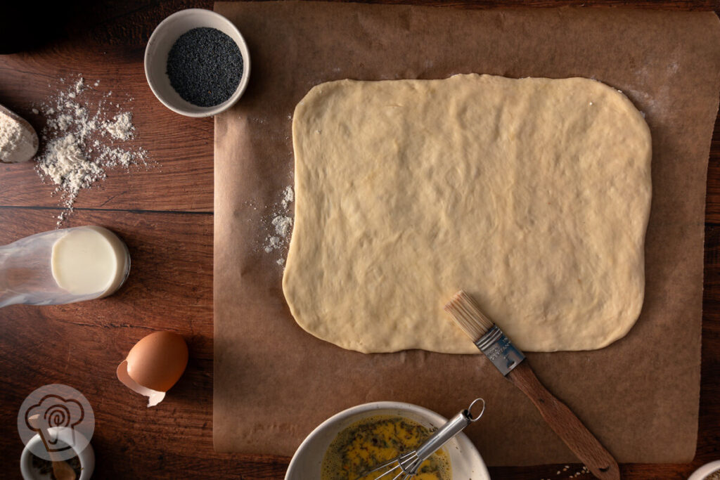 Hefeteig Schlangen - Schlangen aus Pizzateig - Zubereitung