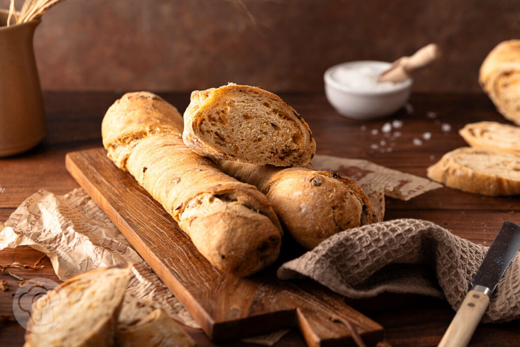 Wurzelbrot mit Röstzwiebeln 2 Wurzelbrot mit Röstzwiebeln