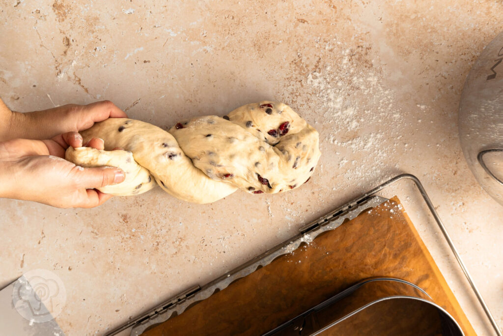 Norwegisches Weihnachtsbrot - Julebrød 9 Norwegisches Weihnachtsbrot - Julekake - Julebrød- Zubereitung