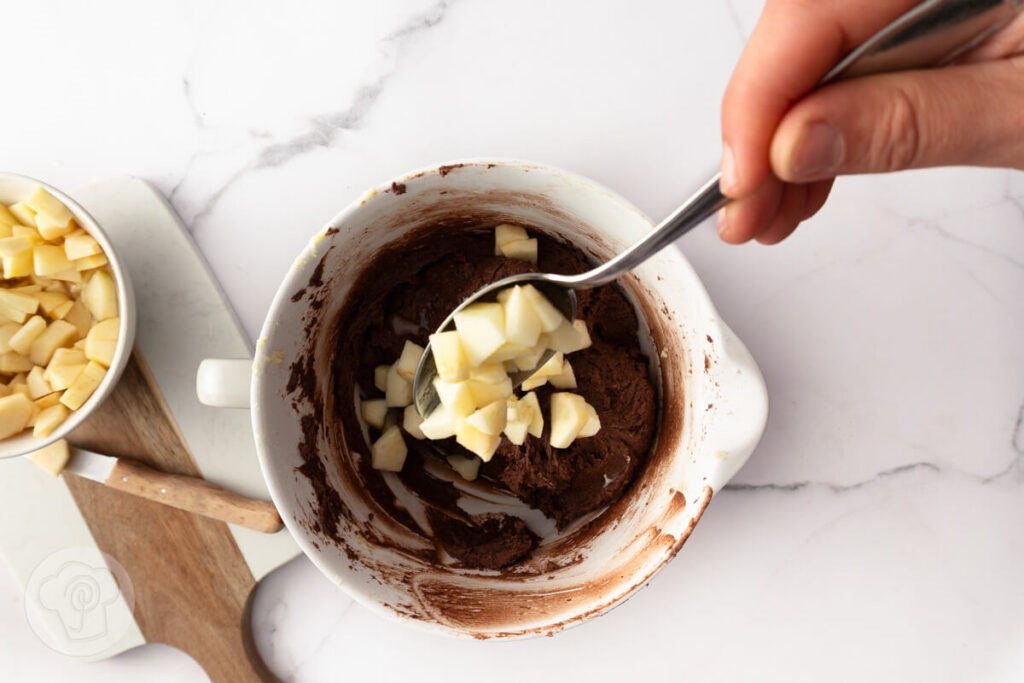 Saftiger Schoko-Gugelhupf mit Apfel 10 Saftiger Schoko-Gugelhupf mit Apfel - Zubereitung