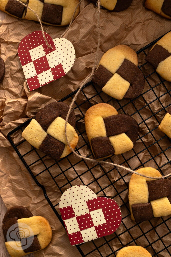 Geflochtene Herzen - Schackrutor 20 Geflochtene Herzen - Schackrutor