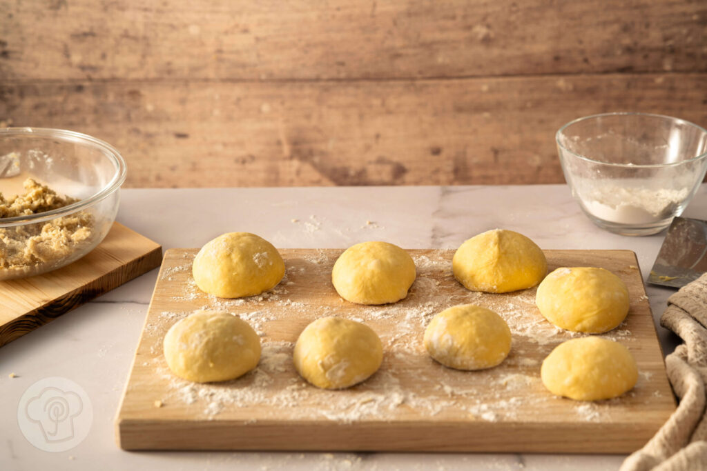 Böhmische Kolatschen mit Äpfeln und Streuseln - Zubereitung