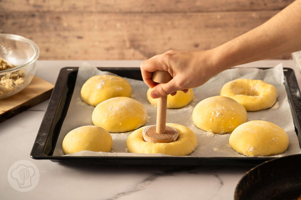 Böhmische Kolatschen mit Äpfeln und Streuseln - Zubereitung