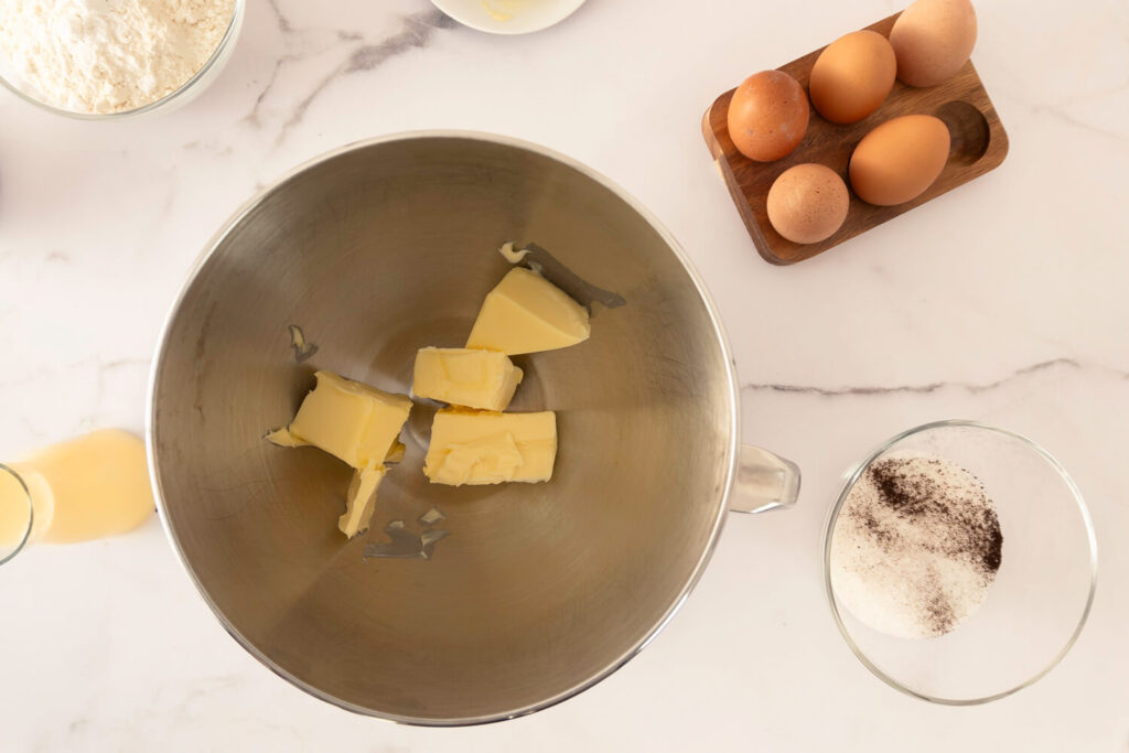 Eierlikörkuchen mit Butter - Zubereitung