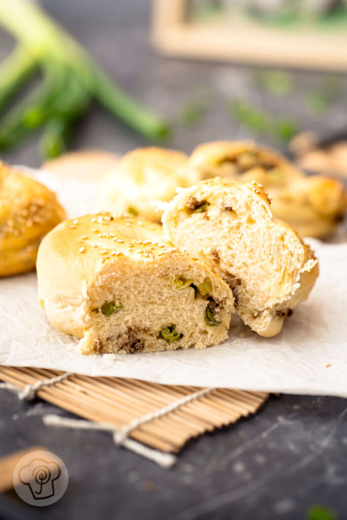 Gefüllte chinesische Milchbrötchen