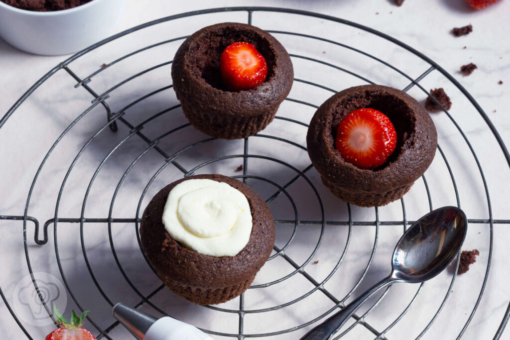 Maulwurf Muffins mit Erdbeeren - Maulwurfmuffins mit Erdbeeren - Muffins mit Erdbeeren