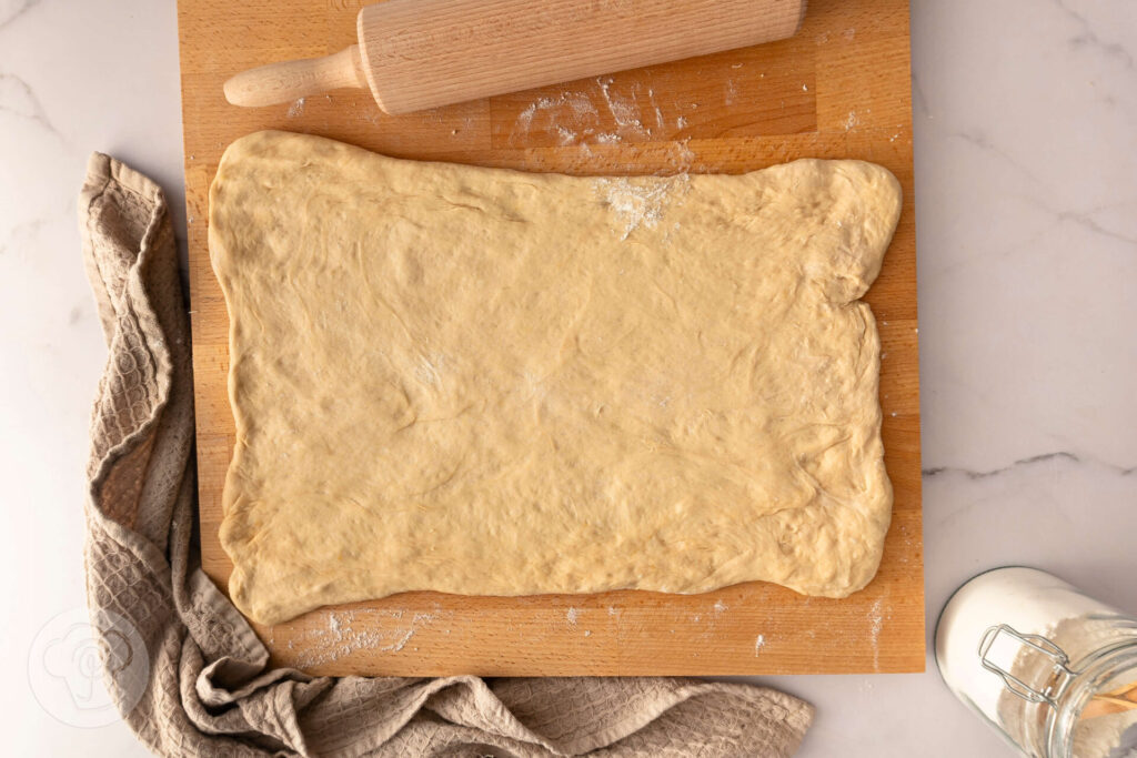 Schokoladen Brezel Buns - Schokoladen Hefeteigschnecken - Zubereitung
