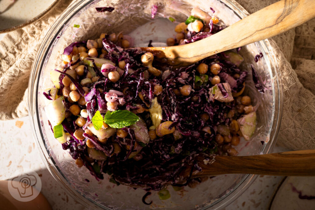Rotkohl Kichererbsen Salat 8 Rotkohl Kichererbsen Salat - Kichererbsensalat mit Rotkohl und Joghurt Dressing