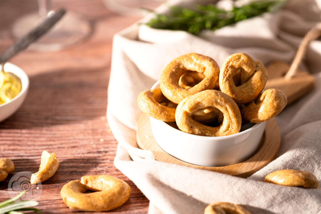 Taralli - herzhaftes Knabbergebäck aus Italien 9 Taralli
