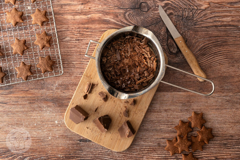 Kaffeeplätzchen: einfache aromatische Weihnachtskekse 9 Kaffeeplätzchen - Mokkaplätzchen - Espressoplätzchen - Zubereitung