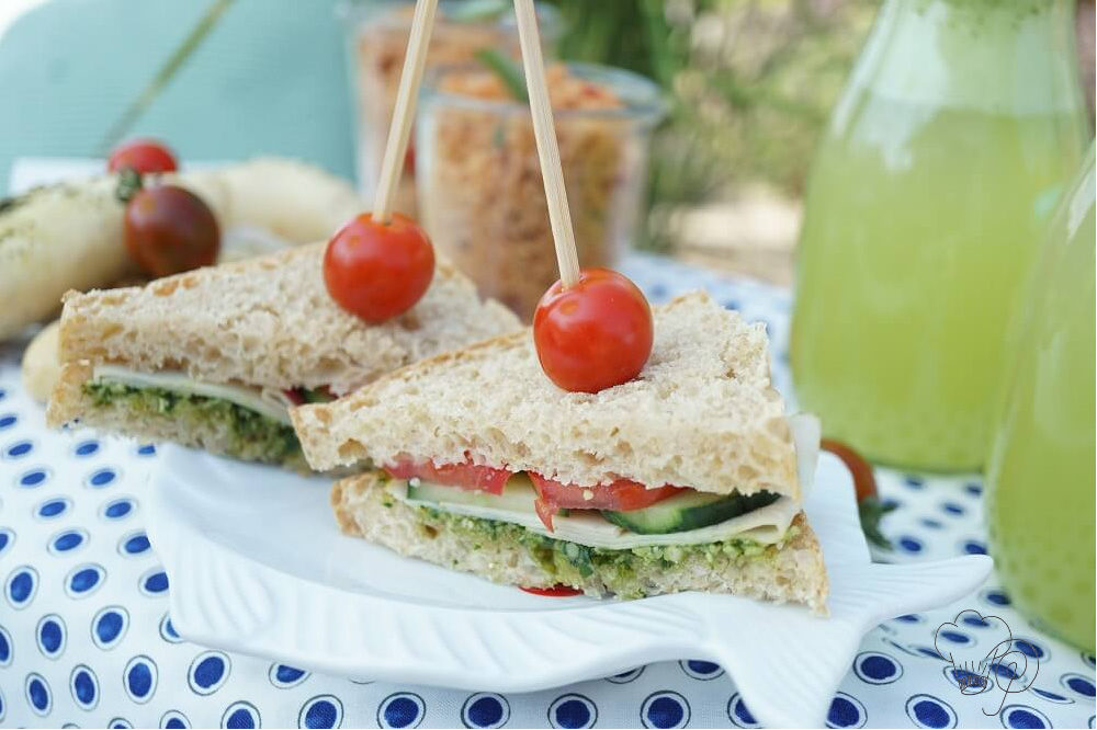 Mehr über den Artikel erfahren Picknick – eine sommerliche Landpartie